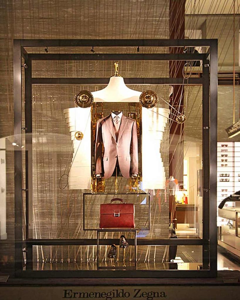 Kitchen Stories designed "The Human Factor" as a series of special installation for Ermenegildo Zegna. The global window campaign highlight the brand dna.