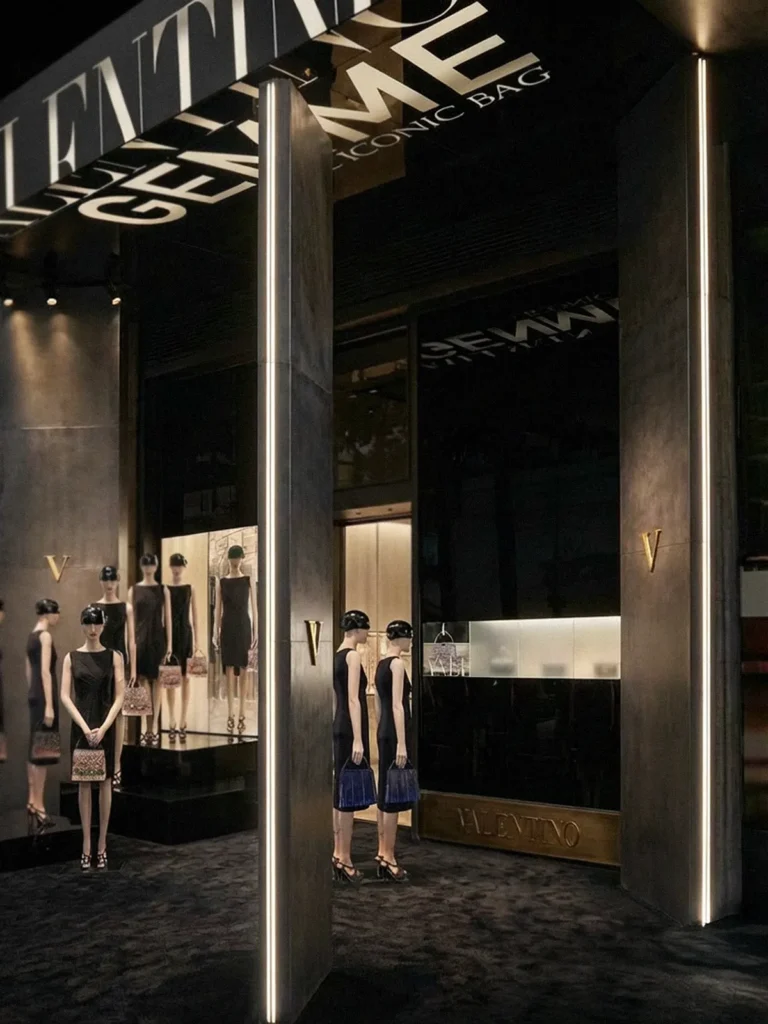 Kitchen-stories-Valentino-installation-concept-gemme-bag