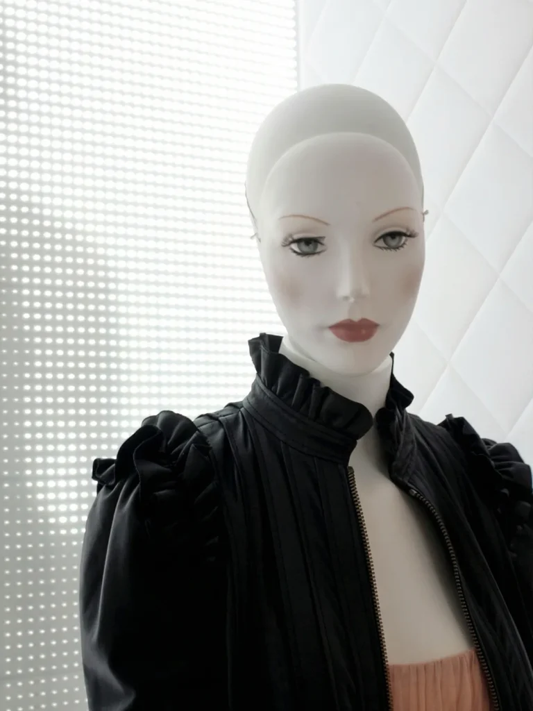 Kitchen-stories-red-valentino-mannequin-concept-design-A-WHITE-FAIRYTALE